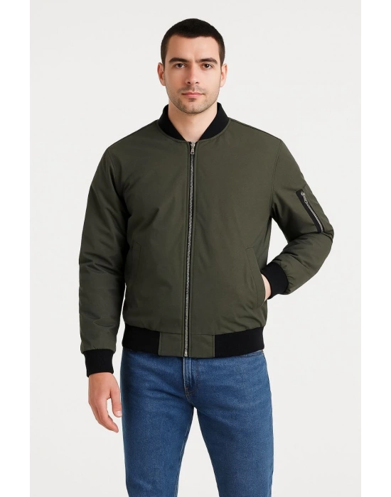 Erkek Bomber Mont Ceket – Fermuarlı, Kapitone İçi Astarlı, Su İtici Kumaş, Regular Fit, Uzun Kollu, Yandan Cepli, Bahar & Kış Rahat Günlük Stil - Haki
