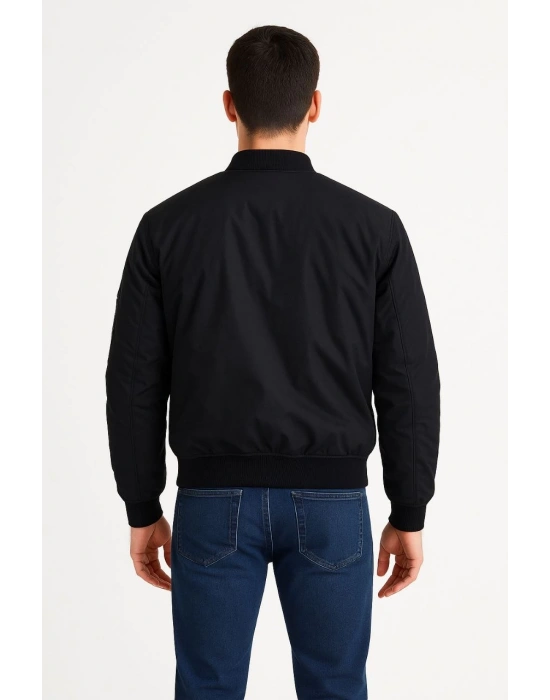Erkek Bomber Mont Ceket – Fermuarlı, Kapitone İçi Astarlı, Su İtici Kumaş, Regular Fit, Uzun Kollu, Yandan Cepli, Bahar & Kış Rahat Günlük Stil - Siyah