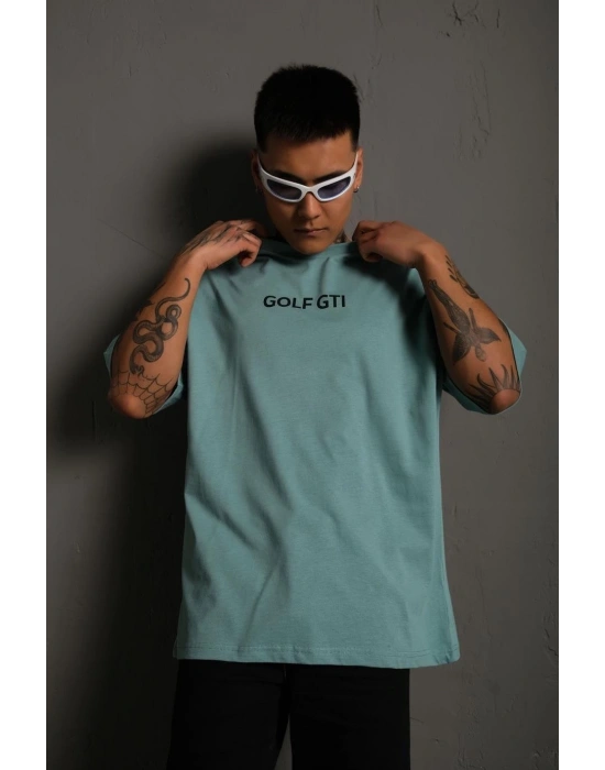 Erkek Oversize Baskılı Tişört – Golf GTI Retro Araba Desenli, Ön & Arka Dijital Baskı, Sokak Modası Stil - Mint Yeşili