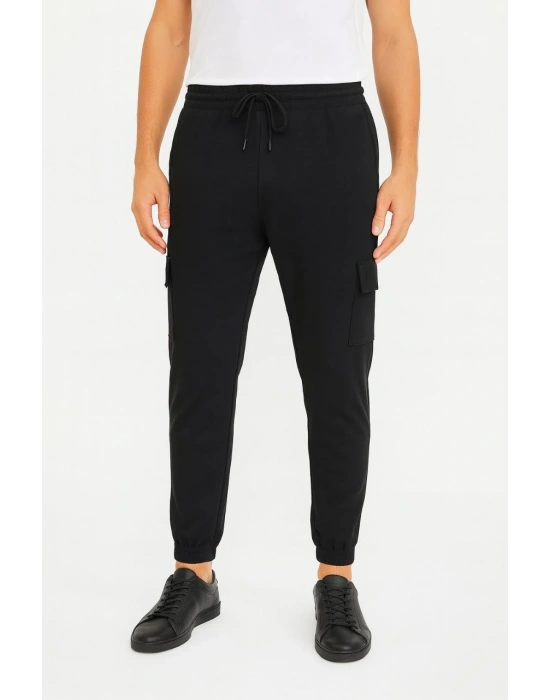 Erkek Siyah Jogger Eşofman Altı Rahat Kalıp, Kargo Cepli, Lastikli Paça, Günlük Spor Pantolon - Siyah