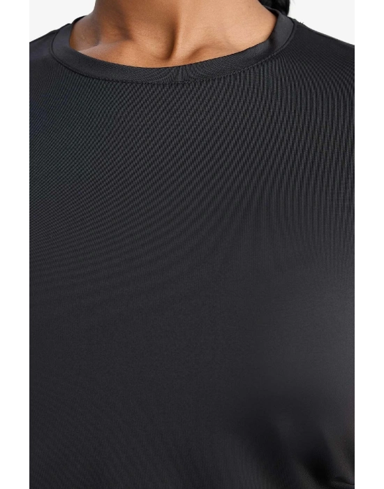 Fit Standart Fit Bisiklet Yaka Sporcu Basic Düz Kısa Kollu Siyah Tişört D2296ax25sp Siyah