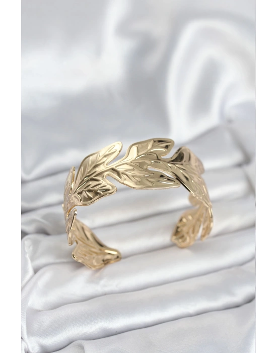 Gold Renk Pirinç Levha Yaprak Model Kadın Bileklik