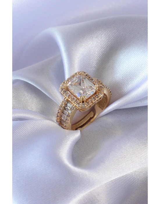 Gold Renk Zirkon Taşlı Kadın Yüzük