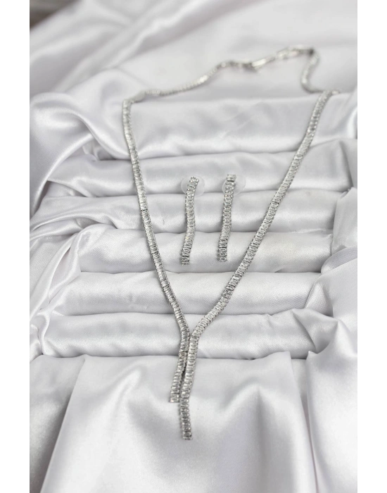 Gümüş Renk Baget Zirkon Taşlı Kadın Kolye Küpe Set