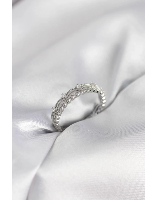 Gümüş Renk Motif Desenli Zirkon Taşlı Kadın Yüzük