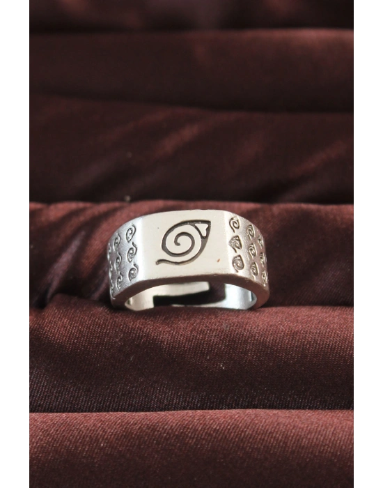 Gümüş Renk Motifli Ayarlamalı Erkek Yüzük