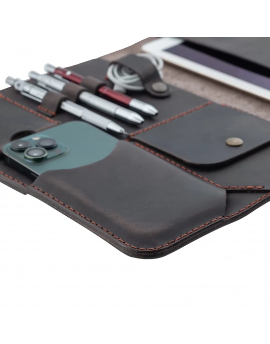 İsme Özel Çıtçıtlı Fonksiyonlu iPad Organizer - 10,9 (İnç) - %100 Crazy Deri - ET01004 - Kahverengi
