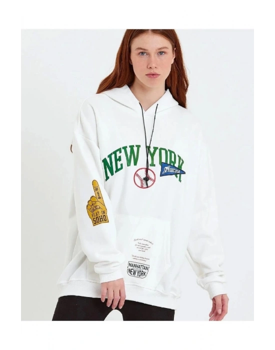 Kadın Baskılı Kapüşonlu Sweatshirt - Beyaz