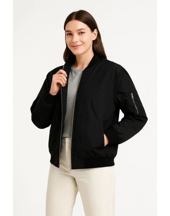 Kadın Bomber Mont Ceket – Fermuarlı, Kapitone İçi Astarlı, Su İtici Kumaş, Regular Fit, Yandan Cepli, Günlük Bahar & Kış Şık Rahat Stil - Siyah