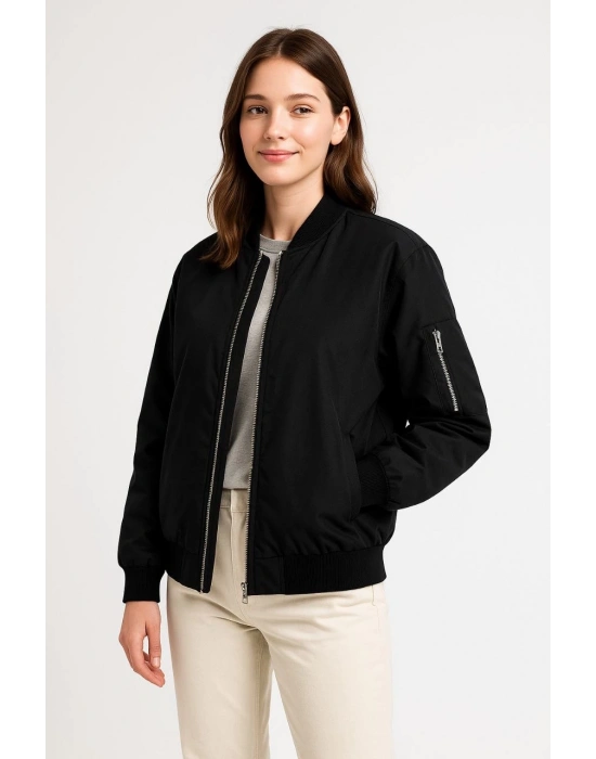 Kadın Bomber Mont Ceket – Fermuarlı, Kapitone İçi Astarlı, Su İtici Kumaş, Regular Fit, Yandan Cepli, Günlük Bahar & Kış Şık Rahat Stil - Siyah
