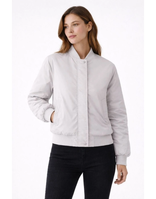Kadın Premium Bomber Ceket Çıtçıt Kapamalı, Ribana Manşetli, Astarlı, Regular Fit Mont - Beyaz
