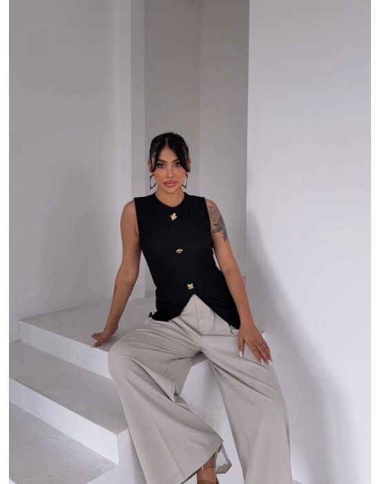 Kadın siyah bisiklet yaka gold düğmeli ottoman bluz s2310