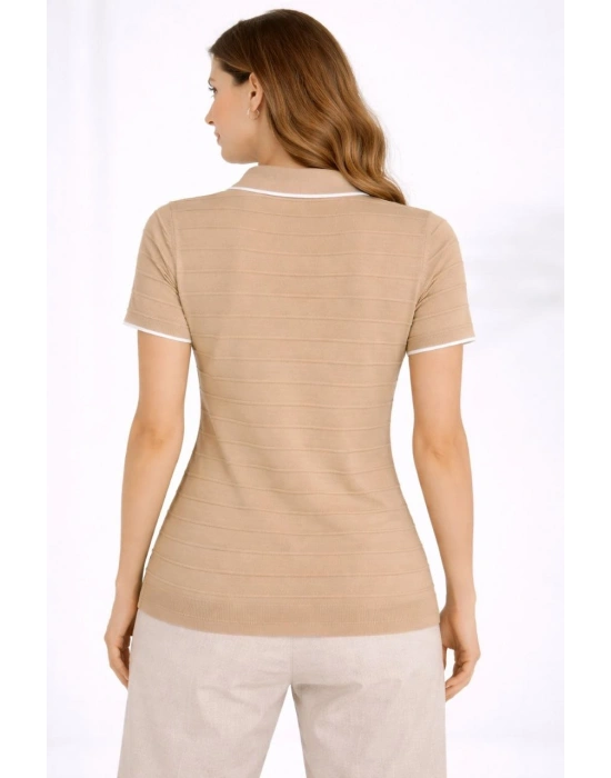 Kadın Triko Kumaş Yakalı Düğmesiz Açık Yaka Fitilli Kısa Kollu Regular Fit Tişört T-shirt - Bej