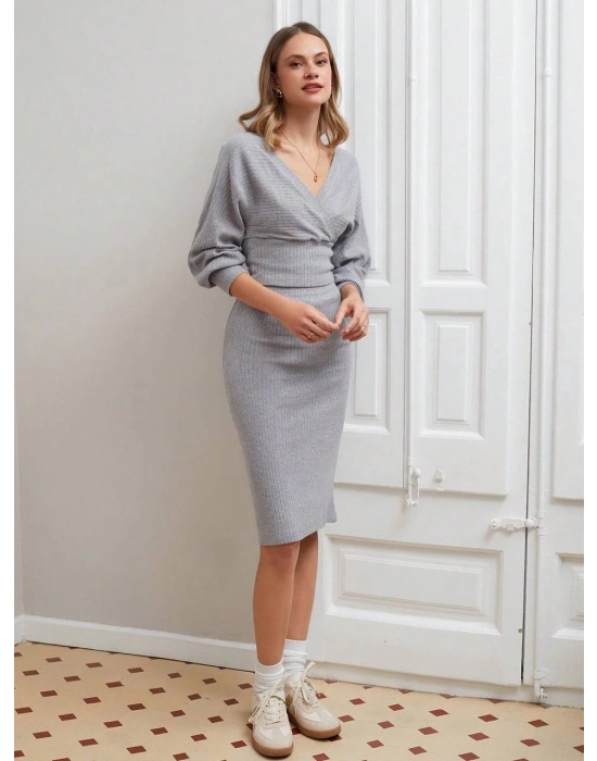 Kruvaze şardonlu etekli takım gri