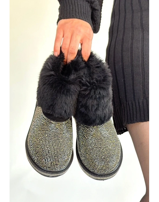 Linka Siyah Süet Gümüş Boncuk İşlemeli Bot