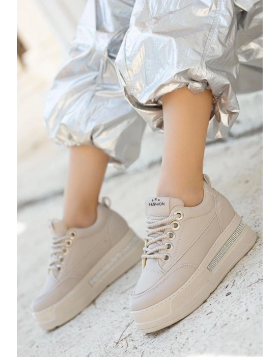 Lulu Bej Cilt Bağcıklı Spor Ayakkabı