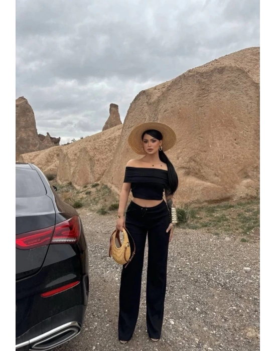 Madonna yaka bol paça pantolonlu takım