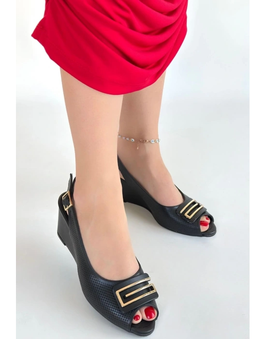 Mamba Siyah Cilt Dolgu Topuk Ayakkabı