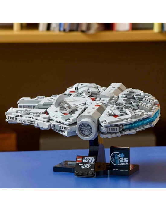 Millennium Falcon 75375