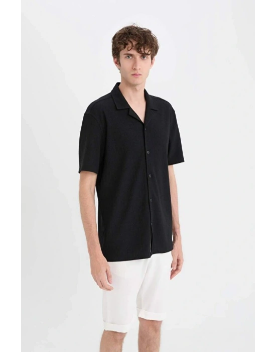 Modern Fit Polo Yaka Dokulu Penye Kısa Kollu Gömlek