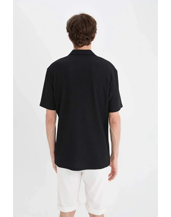 Modern Fit Polo Yaka Dokulu Penye Kısa Kollu Gömlek