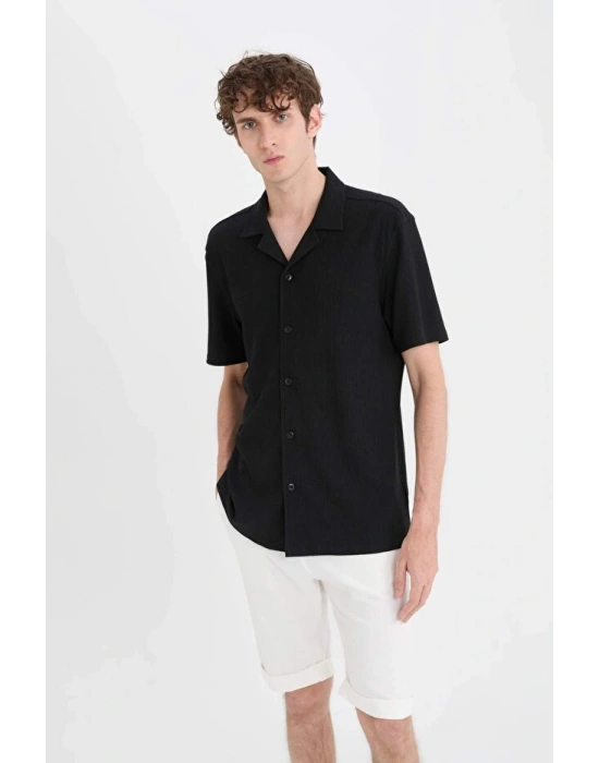 Modern Fit Polo Yaka Dokulu Penye Kısa Kollu Gömlek