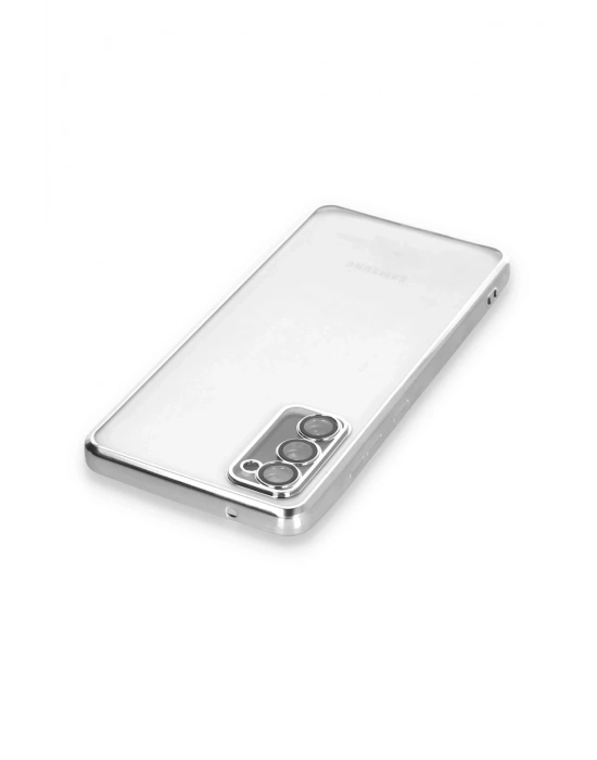 Newface Samsung Galaxy S20 FE Kılıf Razer Lensli Silikon - Gümüş