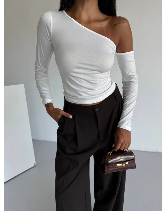 Omuz detaylı kollu bluz beyaz f2336