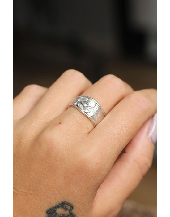 Otantik Çiçek Tasarımlı Ayarlamalı Kadın Yüzük