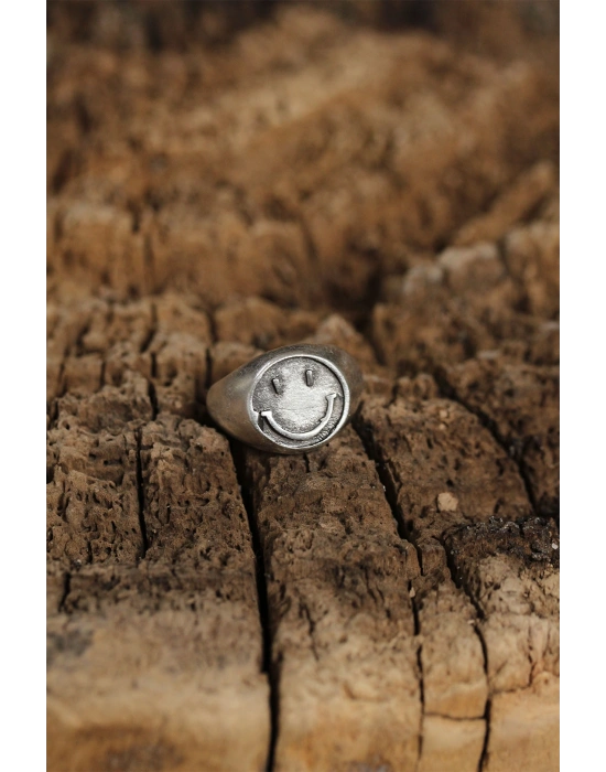 Otantik Emoji Tasarımlı Ayarlamalı Kadın Yüzük