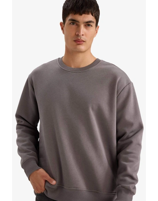 Oversize Geniş Kalıp Bisiklet Yaka Kalın Basic Düz Sweatshirt T5139AZ24AU