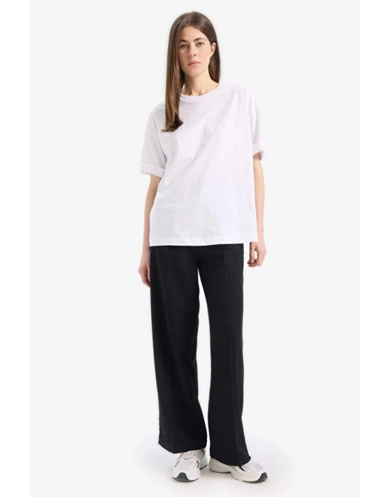 Oversize Geniş Kalıp Bisiklet Yaka Penye Basic Düz Kısa Kollu Beyaz Tişört