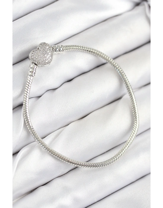 Pirinç Charm Zirkon Taşlı Kalp Model Gümüş Renk Kadın Bileklik