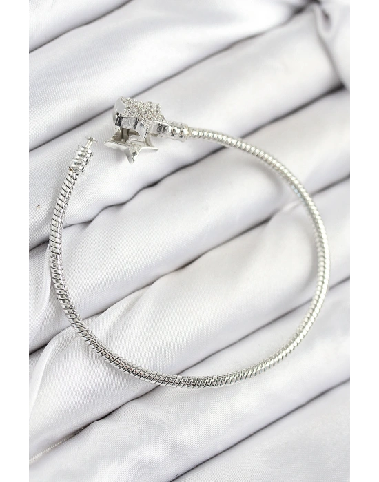 Pirinç Charm Zirkon Taşlı Yıldız Model Gümüş Renk Kadın Bileklik