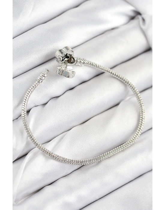 Pirinç Charm Zirkon Taşlı Yonca Model Gümüş Renk Kadın Bileklik