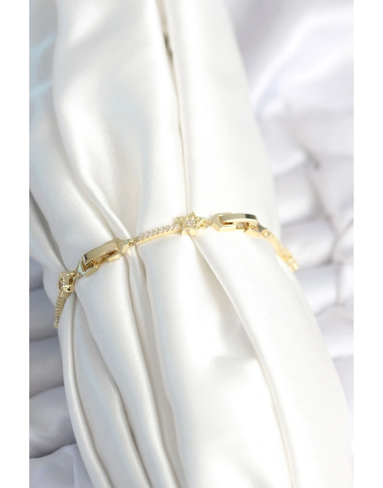 Pirinç Gold Renk Halley Yıldız Model Kadın Bileklik