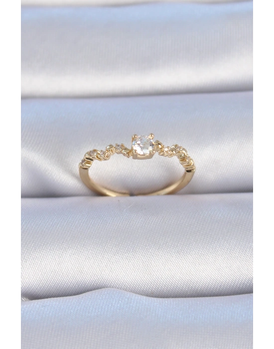 Pirinç Gold Renk Tek Taş Model Zirkon Taşlı Kadın Yüzük