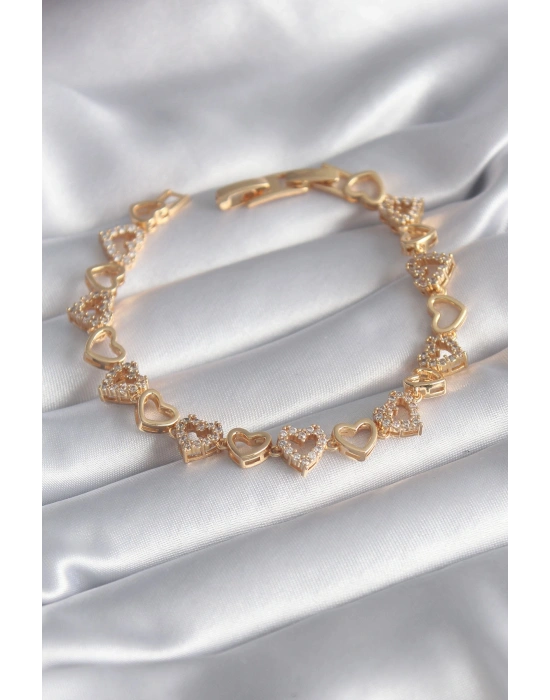 Pirinç Gold Renk Zirkon Taşlı Kalp Model VIP Seri Kadın Bileklik