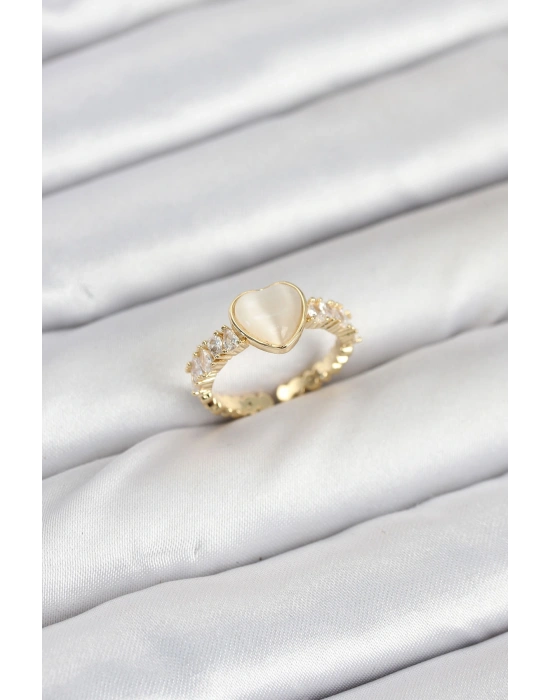 Pirinç Gold Renk Zirkon Taşlı Kalpli Kadın Yüzük