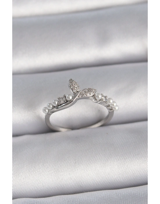 Pirinç Gümüş Renk Ayarlanabilir Zirkon Taşlı Balık Kuyruğu İnci Detay Model Kadın Yüzük