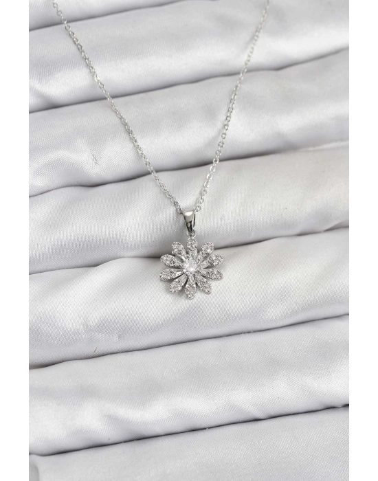Pirinç Gümüş Renk Çiçek Model Kadın Kolye