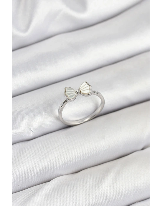 Pirinç Gümüş Renk Fiyonk Model Kadın Yüzük