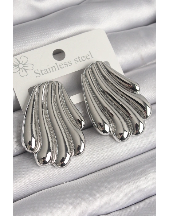 Pirinç Gümüş Renk İşlemeli İstiridye Model Kadın Küpe