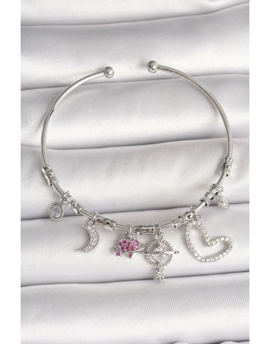 Pirinç Gümüş Renk Sallantı Zirkon Taşlı Gezegen Figür Kalp Detay Charm Kadın Bileklik