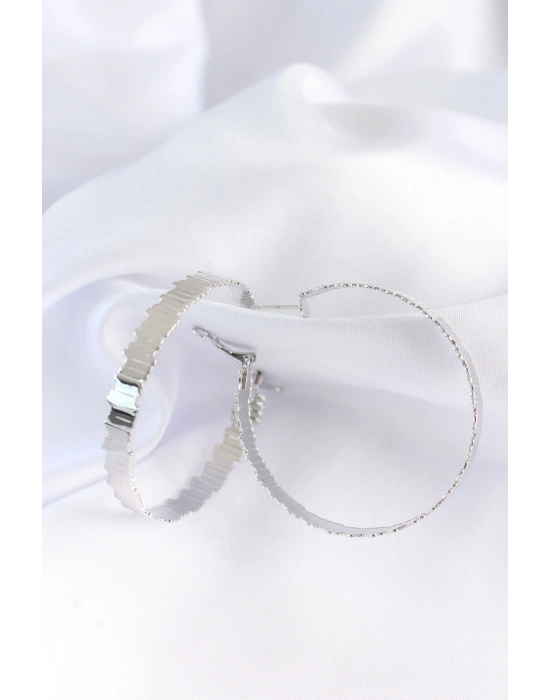 Pirinç Gümüş Renk Tırtıklı Halka Küpe