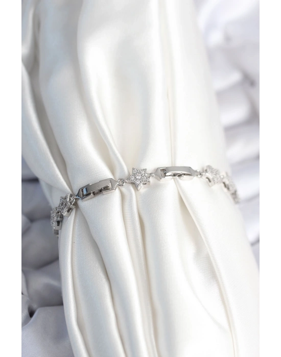 Pirinç Gümüş Renk Yıldız Model Kadın Bileklik