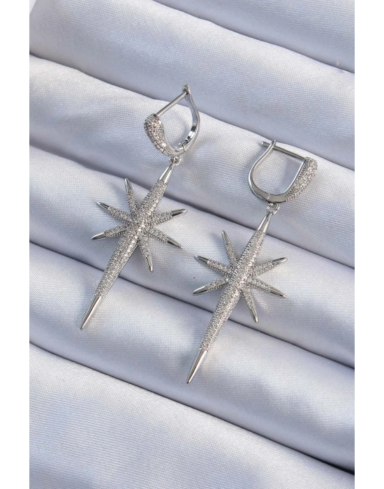 Pirinç Gümüş Renk Zirkon Taş Kaplama Kutup Yıldızı Tasarımlı Kadın Küpe