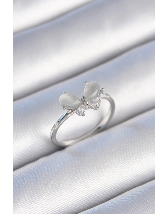 Pirinç Gümüş Renk Zirkon Taşlı Beyaz Mineli Kelebek Model Kadın Yüzük