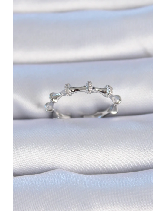 Pirinç Gümüş Renk Zirkon Taşlı Kadın Yüzük