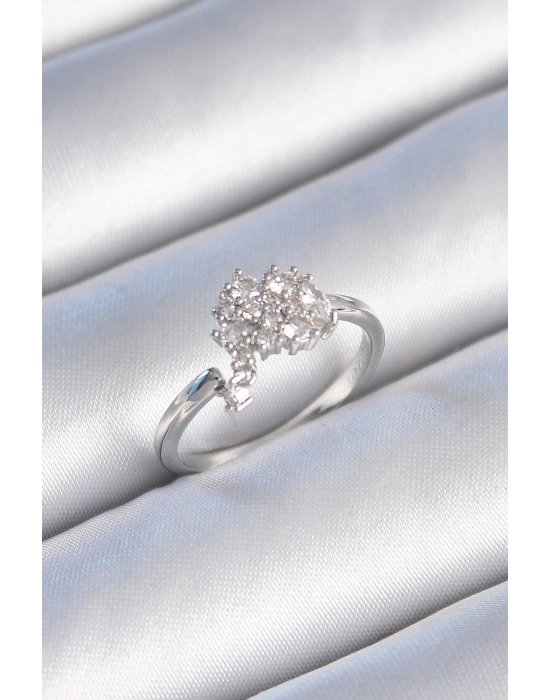 Pirinç Gümüş Renk Zirkon Taşlı Kadın Yüzük